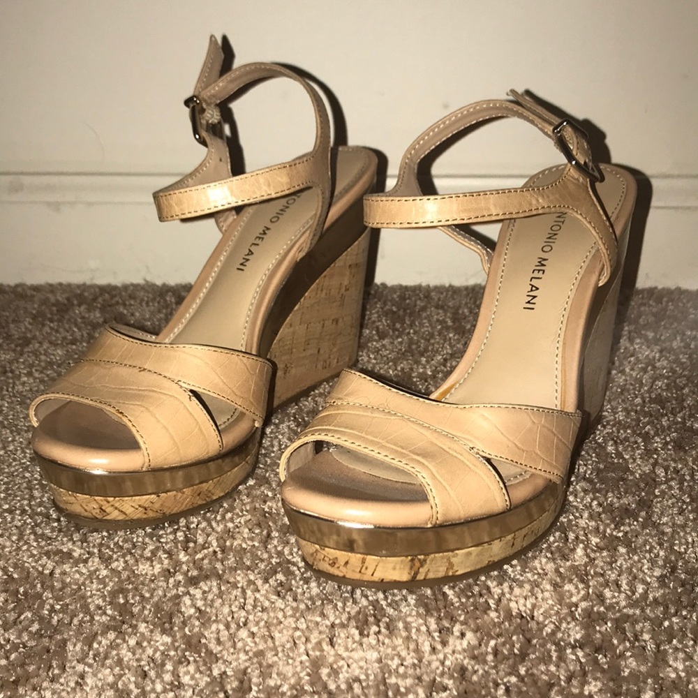 Antonio Melani wedges